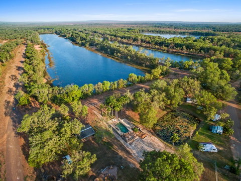 AAOK Lakes Resort And Caravan Park - Sunshine Coast Guide 3