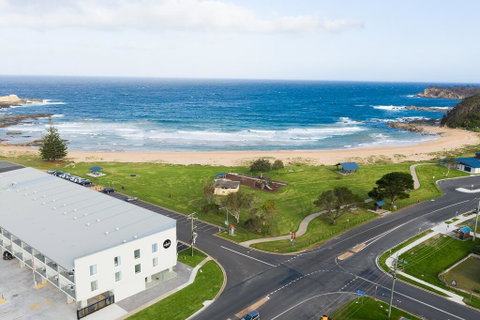 Abode Malua Bay - Sunshine Coast Guide 0