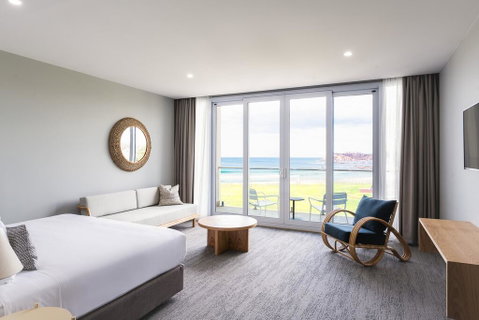 Abode Malua Bay - Sunshine Coast Guide 1