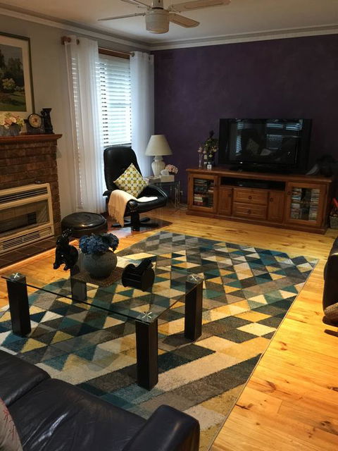 Abode33 - Sunshine Coast Guide 2