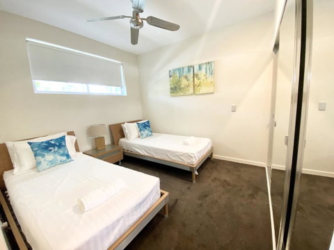 Absolute Beachfront - Cabarita Beach - Ocean Views - 3 Bed Apartment - Sunshine Coast Guide 2