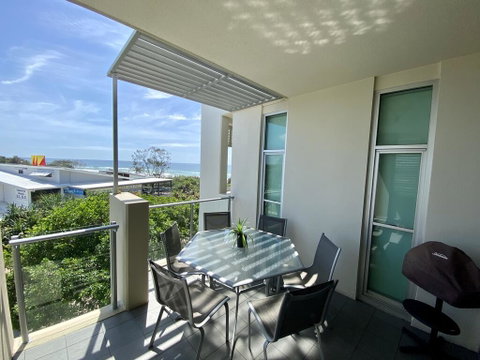 Absolute Beachfront - Cabarita Beach - Ocean Views - 3 Bed Apartment - Sunshine Coast Guide 1