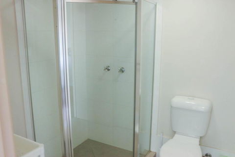 Acacia Ridge Hotel & Motel - Sunshine Coast Guide 3
