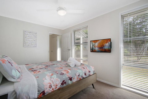 Acaronar - Sunshine Coast Guide 3