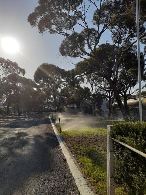Acclaim Gateway Tourist Park - Sunshine Coast Guide 0