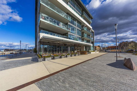 Accommodate Canberra - Aurora - Sunshine Coast Guide 2