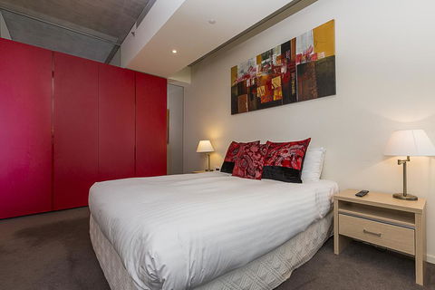 Accommodate Canberra - New Acton - Sunshine Coast Guide 0