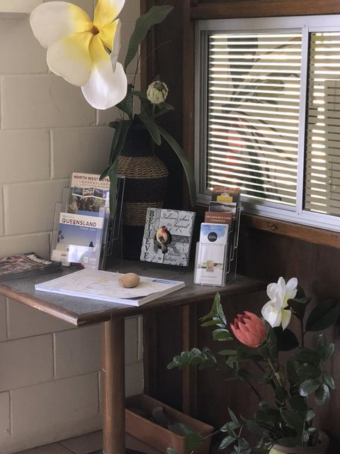 Accommodation @ Isa - Sunshine Coast Guide 3