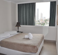 Accommodation Sydney City Centre - Hyde Park Plaza 3 bedroom 1 bathroom Apartment - Sunshine Coast Guide