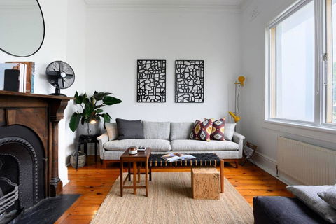 ADDERLEY A Striking 1880s Remodeled Victorian - Sunshine Coast Guide 2