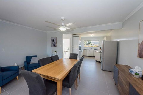 Diamond Hills Campbell Town - Sunshine Coast Guide 2
