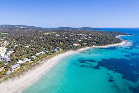 Eagle Escape I Private Properties - Sunshine Coast Guide 0