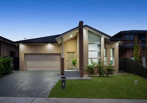 Edmondson Villas Sydney - Sunshine Coast Guide 0