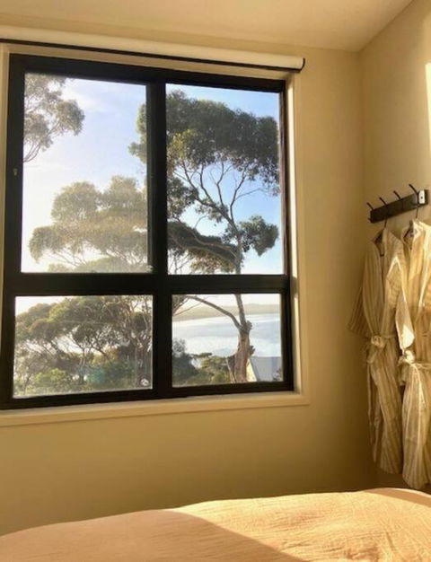 Essence Kangaroo Island - Tiny Home American River - Sunshine Coast Guide 2