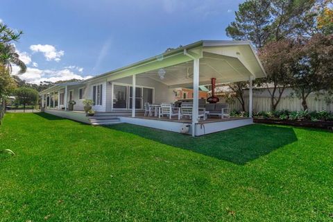 Eurie Eurie On Beachview - Sunshine Coast Guide 1
