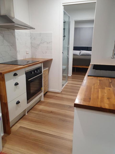 Forest Retreat Tiny Home Living - Sunshine Coast Guide 2
