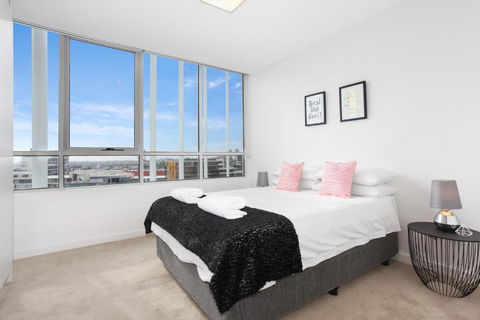 G1903S - Zetland Heights Sunset Vista - Sunshine Coast Guide 4