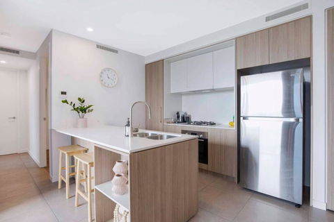 Gabba Oasis:Luxury 3BRM Apt Pool - Sunshine Coast Guide 2
