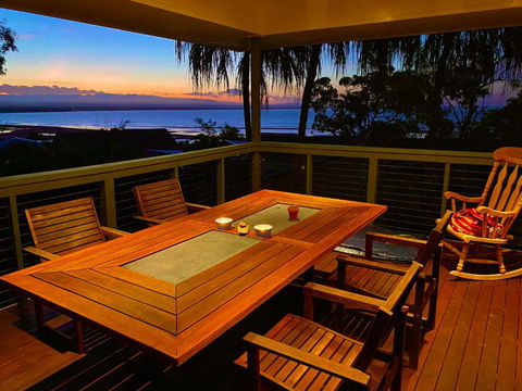 Garreembee 1770 House - Sunshine Coast Guide 0