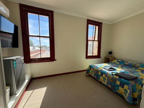 GHK - Grand Hotel Kalgoorlie - Sunshine Coast Guide 4