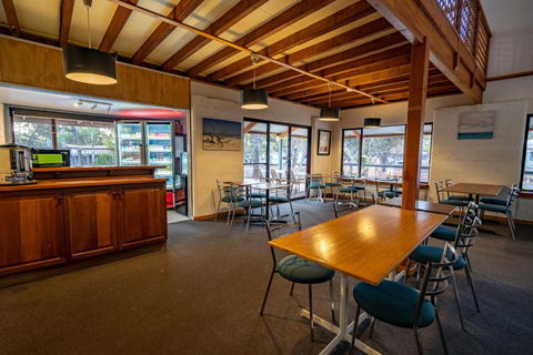 Great Western Motel Norseman - Sunshine Coast Guide 4