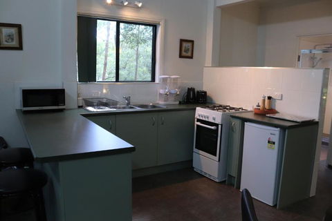 GREEN TREES CHALET Australia Zoo Close By - Sunshine Coast Guide 2
