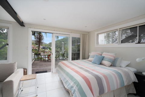 Gull Cottage By Beach Stays - Sunshine Coast Guide 3
