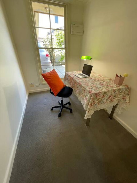 Hampton Spacious House & Pool - Sunshine Coast Guide 1