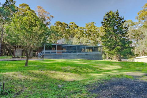Harberts Lodge Yarra Valley - Sunshine Coast Guide 1