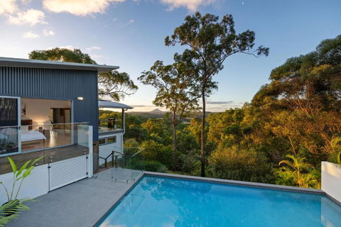 Hinterland Dreamers Poolside Retreat - Sunshine Coast Guide 2