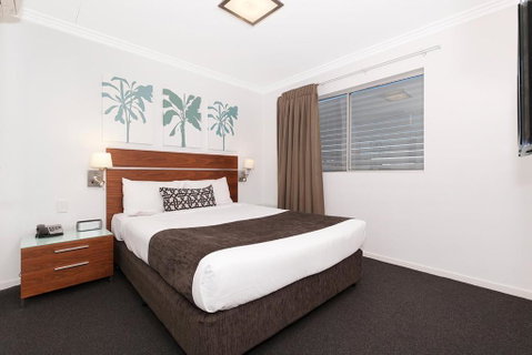 Hotel Chino - Sunshine Coast Guide 1