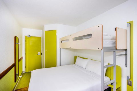 Ibis Budget - Newcastle - Sunshine Coast Guide 2
