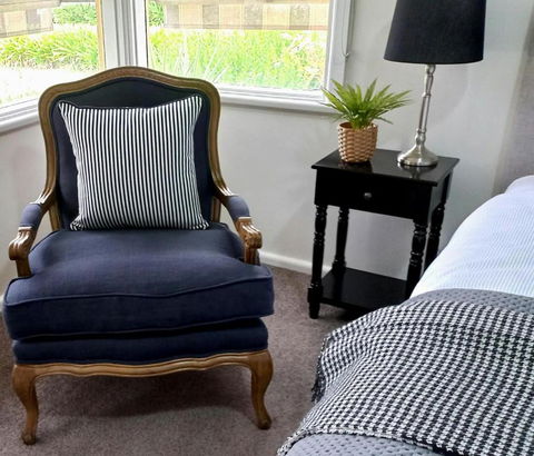 Hunter Cottage Euroa - SHORT TERM RENTAL - Sunshine Coast Guide 2