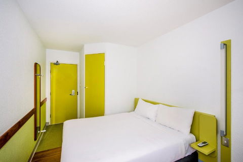 Ibis Budget - St Peters - Sunshine Coast Guide 2
