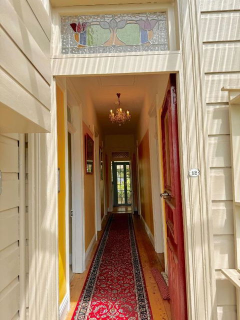 Idlehour Cottage - Sunshine Coast Guide 2