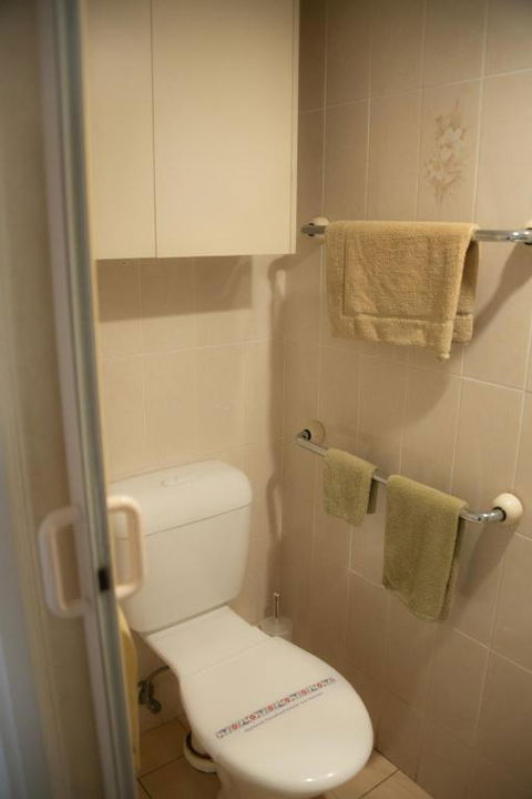 Iluka Motel - Sunshine Coast Guide 3