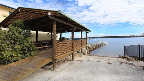 Iluka Villa 4 - Sunshine Coast Guide 1