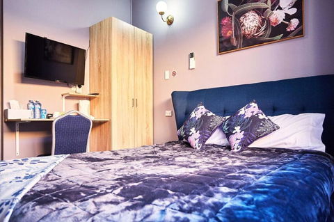 IMotel Cooma (in Town) - Sunshine Coast Guide 3