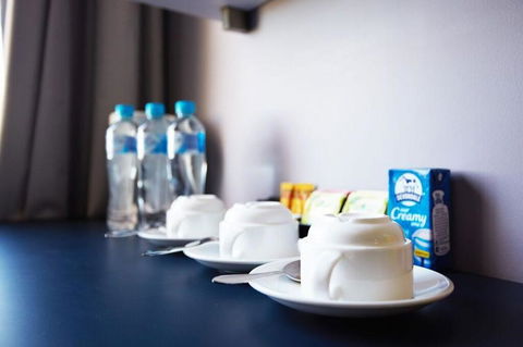 IMotel Cooma (in Town) - Sunshine Coast Guide 2