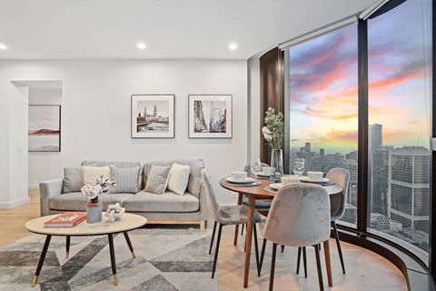 Impressive Skyline 2B2B1C In Mel Central - Sunshine Coast Guide 2