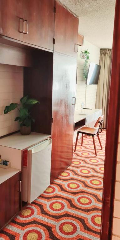 Indian Ocean Hotel - Sunshine Coast Guide 1