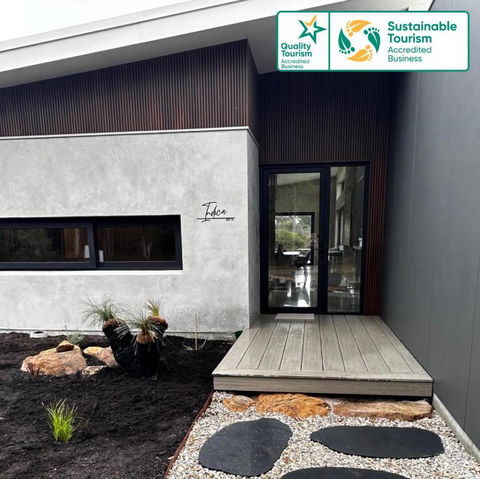 INDICA HEMP HOUSE - Multi Award Winning-Luxury-Eco Designed House-lake Views-hot Tub-Cinema - Sunshine Coast Guide 0