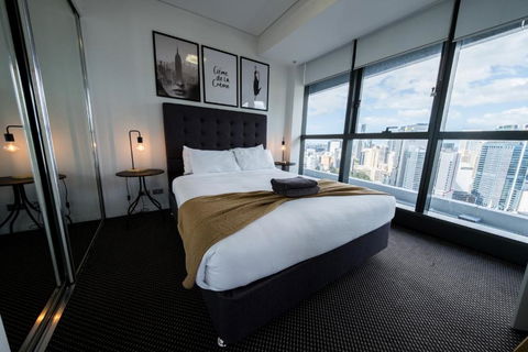Infinity Tower Brisbane City - Sunshine Coast Guide 3