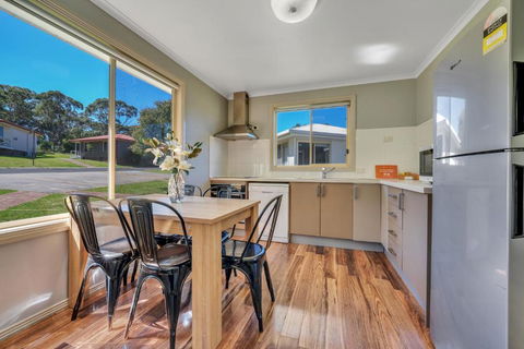 Ingenia Holidays Ulladulla - Sunshine Coast Guide 1