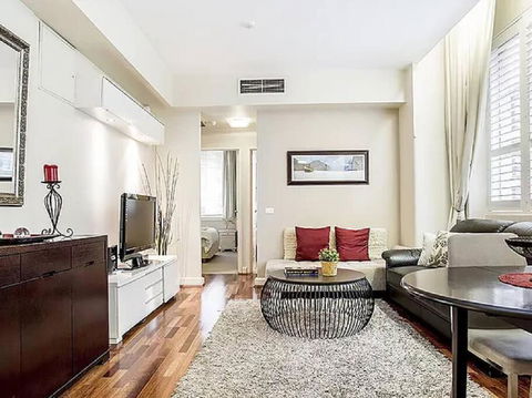 Inner City 2 Bedroom Apartment Self Catering - Sunshine Coast Guide 0