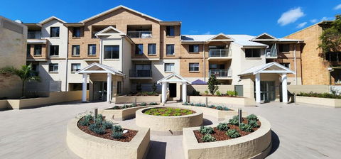 Inner City Apartment - Moments To The City Centre - Sunshine Coast Guide 1