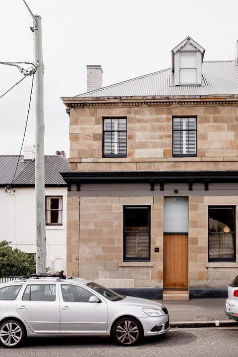 Inner-city Sanctuary With Off-street Parking - Sunshine Coast Guide 1
