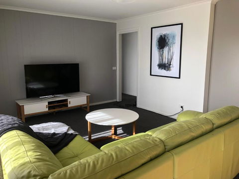 Inspire Boutique Apartments - Sunshine Coast Guide 1