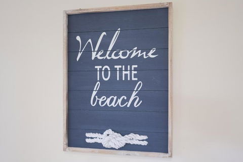 INVERLOCH Beach House - Sunshine Coast Guide 1