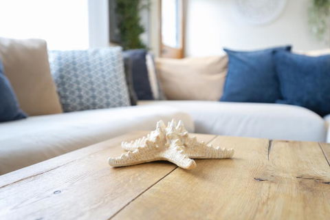 INVERLOCH Beach House - Sunshine Coast Guide 0